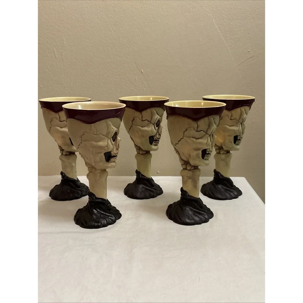 Halloween Skeleton Skull Plastic Spooky Scary Goblets Wine Glasses Set of 5